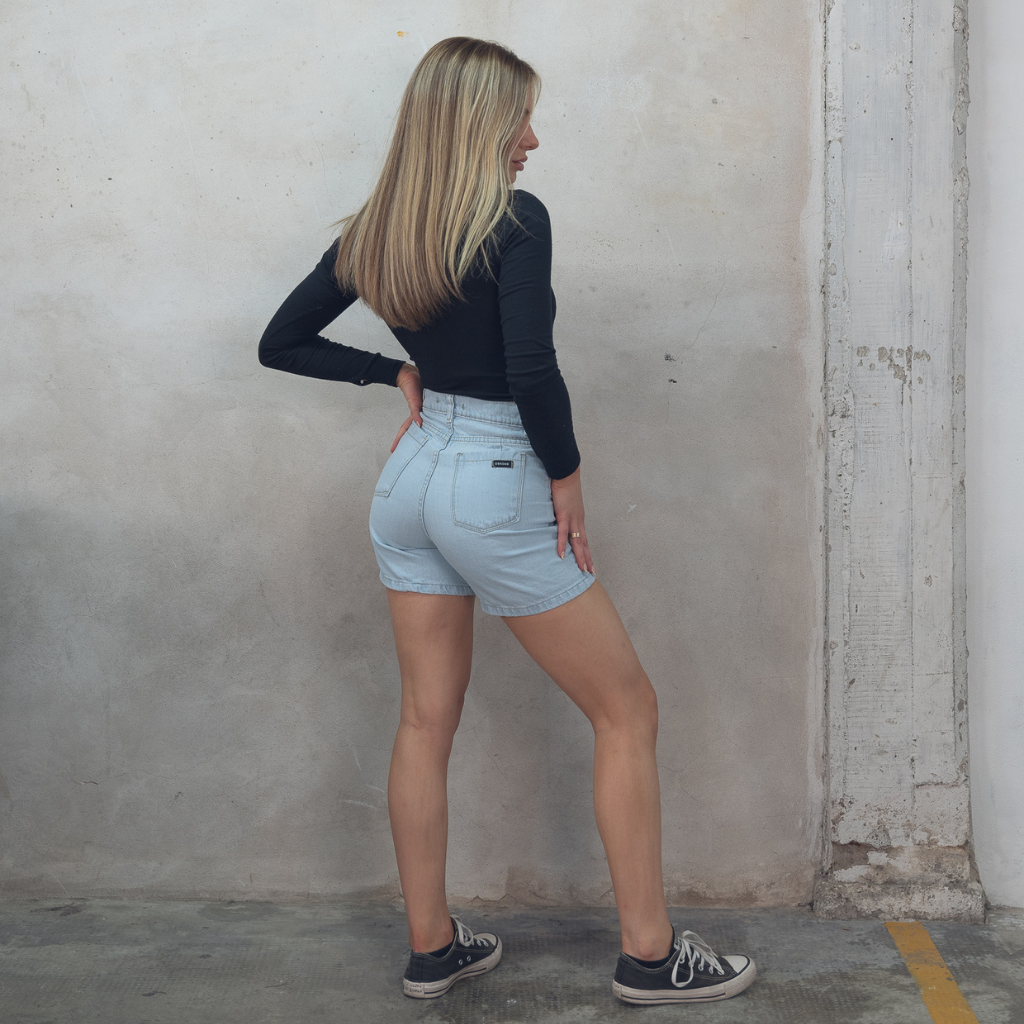 Short Mom Sami - Imagen 3