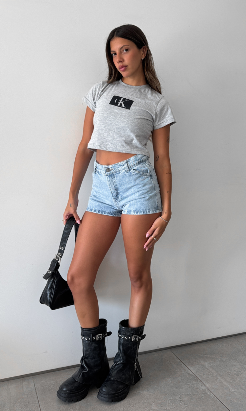 Short Nina